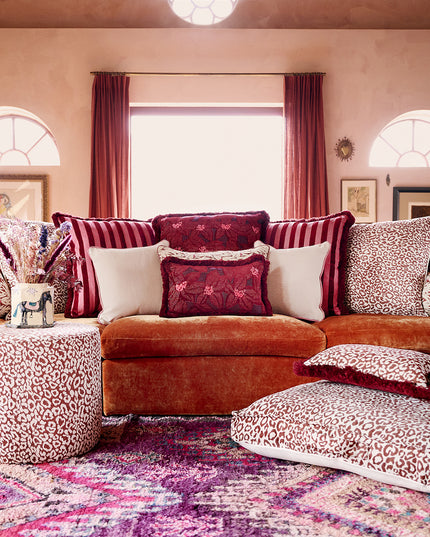 Palais | outdoor ottoman Yoko Spice & Maya Spice