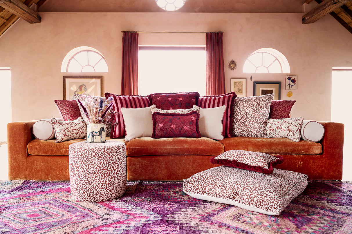 Palais | outdoor ottoman Yoko Spice & Maya Spice