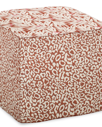 Palais | outdoor ottoman Yoko Spice & Maya Spice