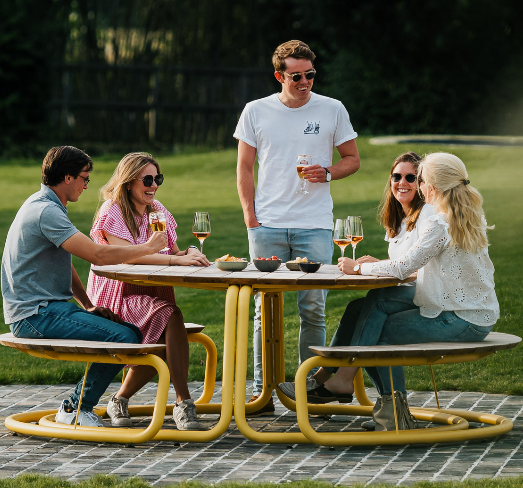 The Circle | Picnic table set