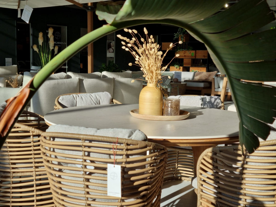 SOLD SODPECT GARDEN TABLE | Ø144cm | Travertin White | 6x Basket Dining chair | 15% discount