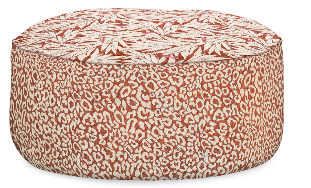 Palais | outdoor ottoman Yoko Spice & Maya Spice