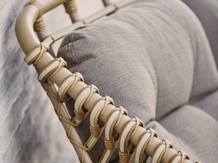 String lounge sofa 2-seater