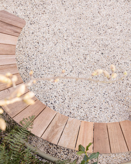The Circle | Table