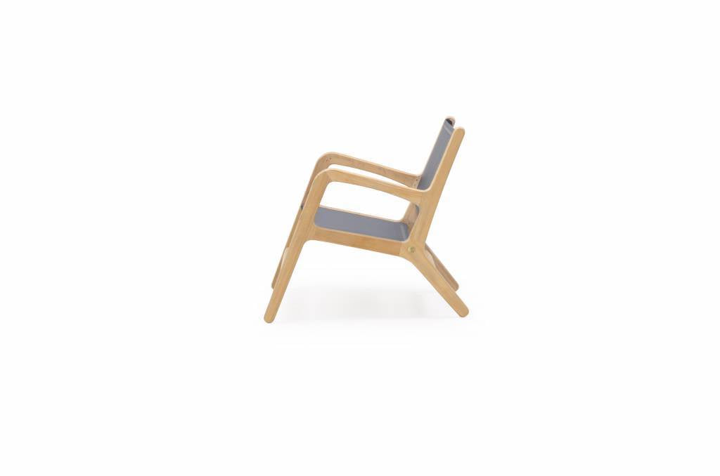 Norden lounge chair | Textileen seat and back