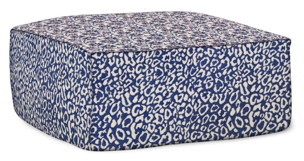 Palais | outdoor ottoman Mako & Maya Navy