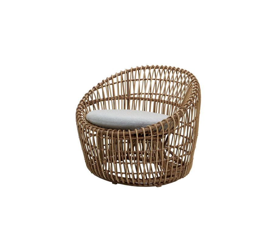 Nest | Lounge chair around | Natural & White
