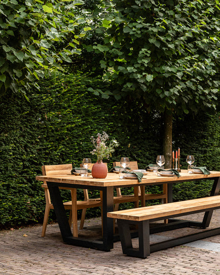 George Table | Teak & aluminum 280 cm