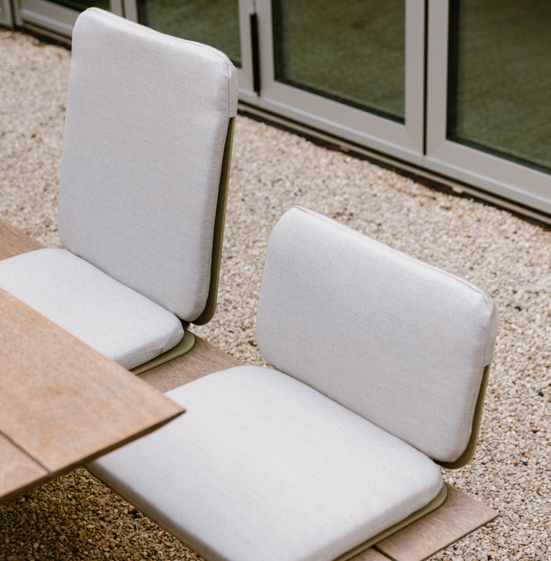 The Seat | High back & low back