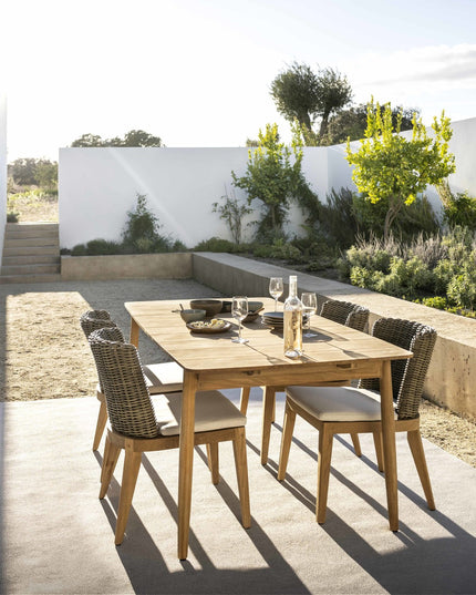 Noa Garden table | Teak | Various sizes