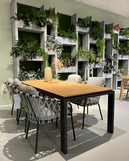 Savona Garden table 220x100 + 5 Nappa garden chairs