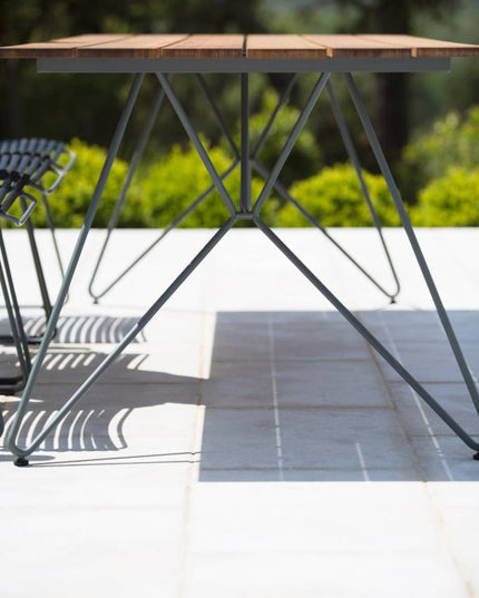 Sketch Garden table | 220 x 88 cm