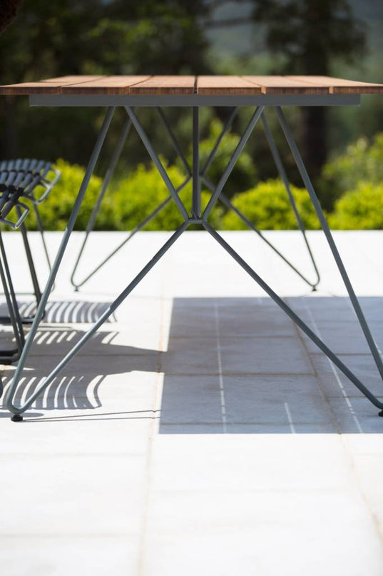 Sketch Garden table | 220 x 88 cm