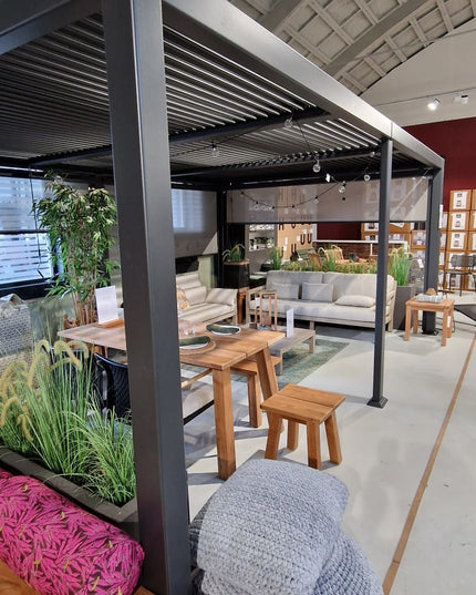 Maranza | Terrace covering | 540x350x230 | Show model 50% discount