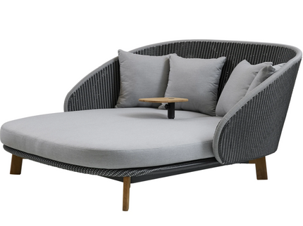 Peacock Daybed