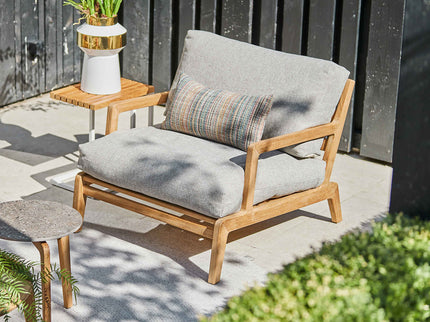 Termoli | Lounge chair | 2 fabric colors available