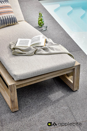Antigua lounger