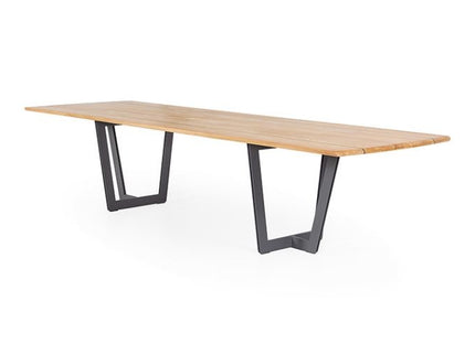 Palermo Tuint table | 3 sizes available | 2 frame colors
