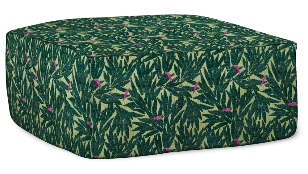 Palais | outdoor ottoman Yoko Mosgroen