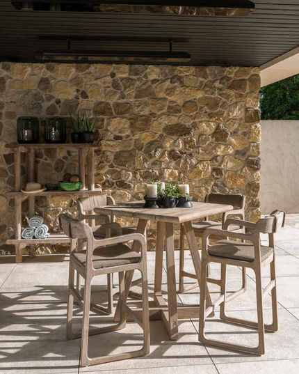 Dennis | Bar table | 3 sizes available