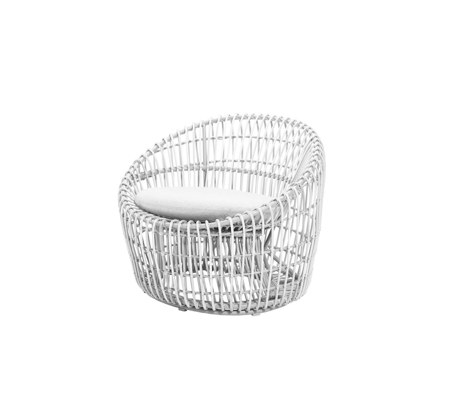 Nest | Lounge chair around | Natural & White