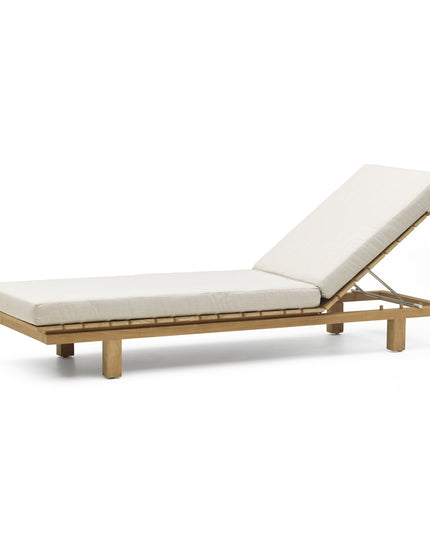 James lounger with pillow