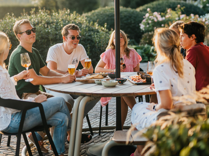 The Circle | Picnic table set