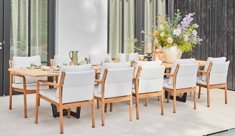 Palermo Tuint table | 3 sizes available | 2 frame colors