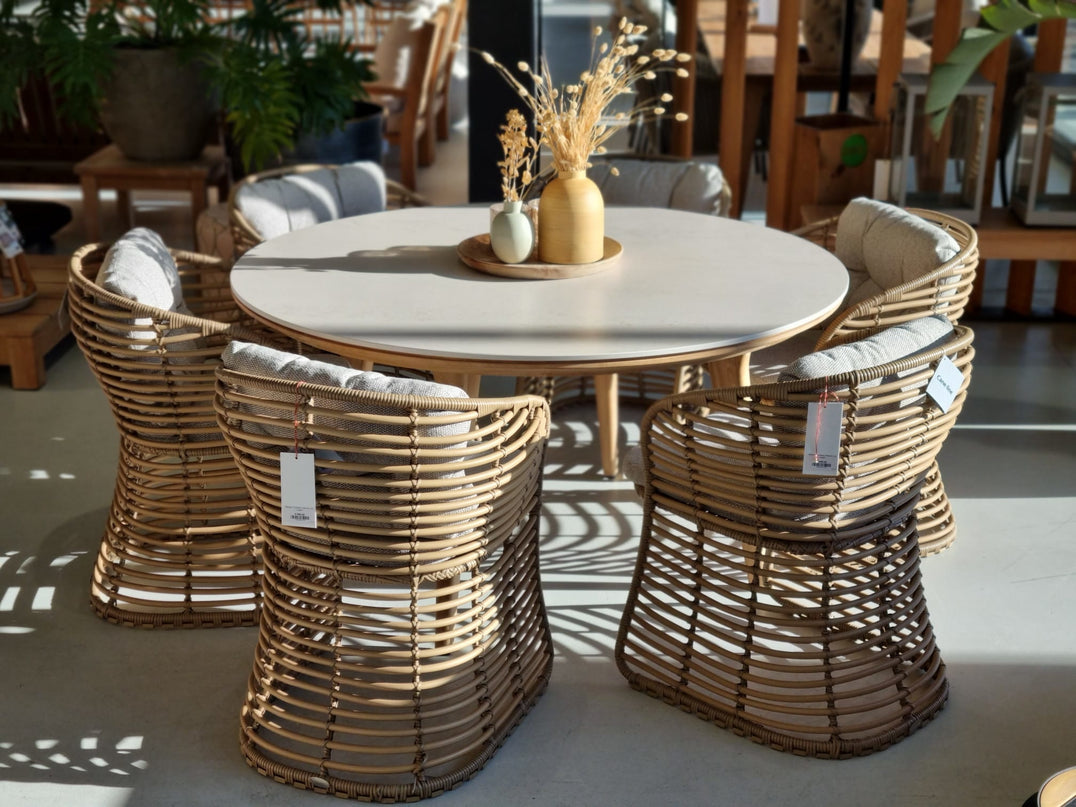 SOLD SODPECT GARDEN TABLE | Ø144cm | Travertin White | 6x Basket Dining chair | 15% discount