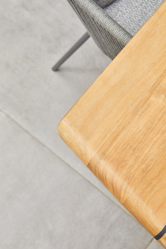 Palermo Tuint table | 3 sizes available | 2 frame colors