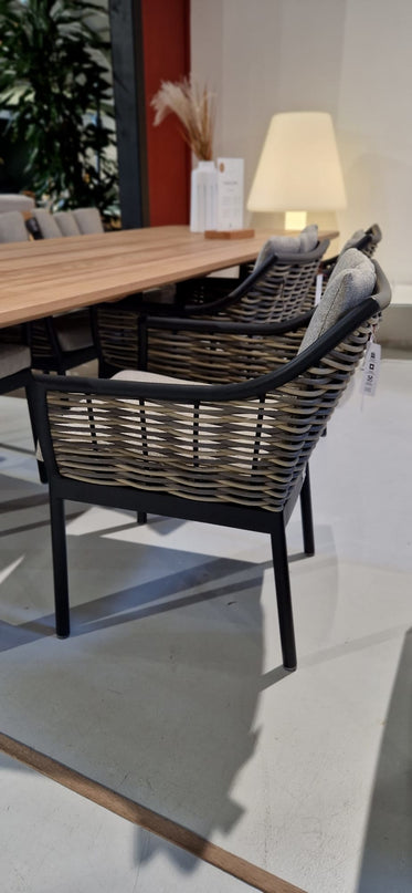 Milou Dining garden chair | Showroom sale 25% discount