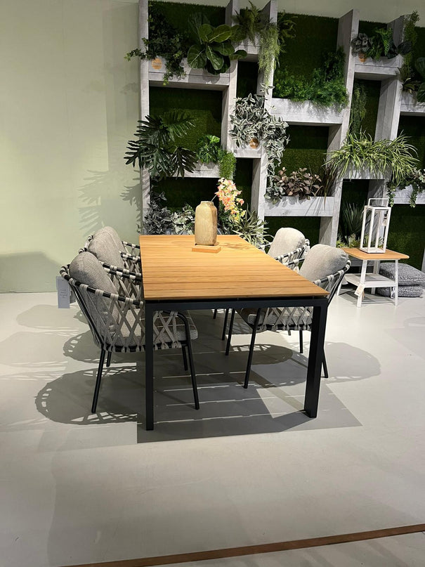 Savona Garden table 220x100 + 5 Nappa garden chairs