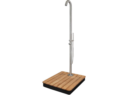 Lagoon | Outdoor shower