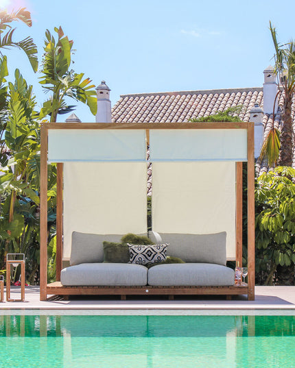 Portofino Daybed with Sunroof