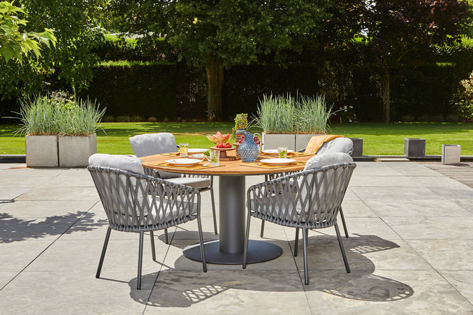 Grado Garden table | Mat White Frame