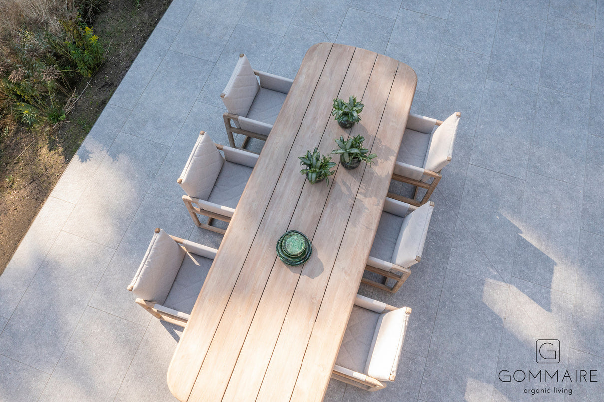 Carlo Tuint table | 350 x 114 | Low