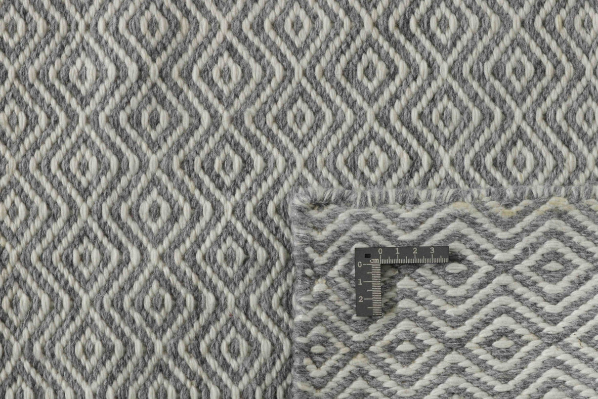 Momo Rug Bellevue Gray | 3 sizes