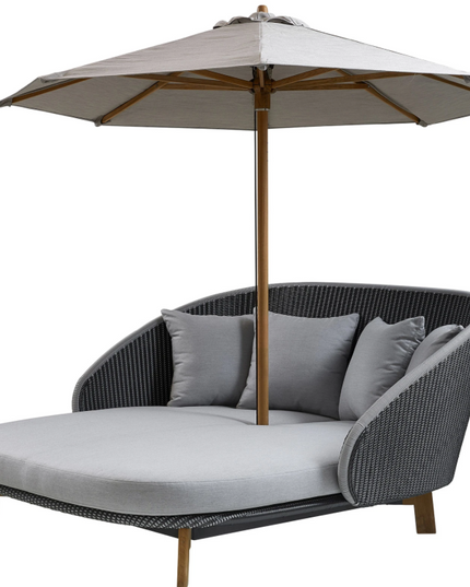 Peacock Daybed