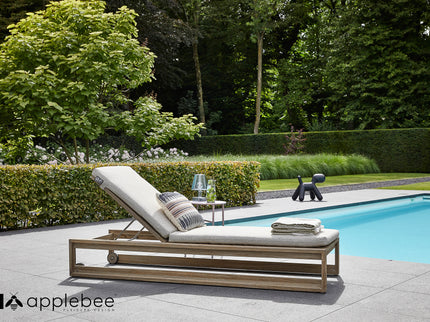 Antigua lounger