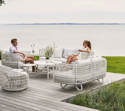 Nest | Lounge chair around | Natural & White