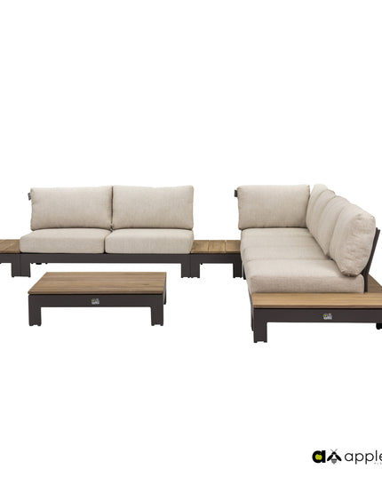 Sticks and More Lounge | Lounge | Loose parts
