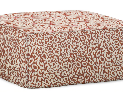 Palais | outdoor ottoman Yoko Spice & Maya Spice