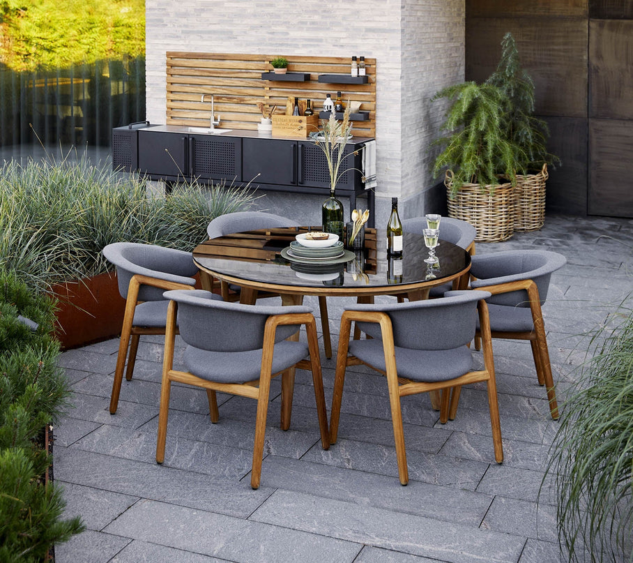 Aspect of garden table | Ø144cm | Glass Smockey Black