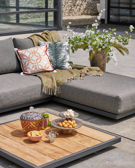 Kota Lounge set | Setup 3 | 2-seater with chaisse longue