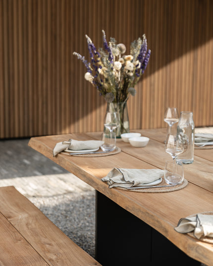 The Plank Tuint table | 330 x 110 cm