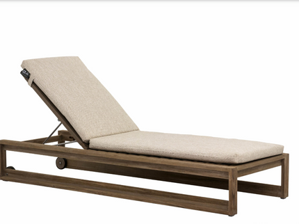 Antigua lounger
