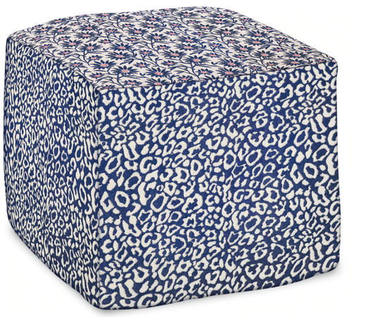 Palais | outdoor ottoman Mako & Maya Navy