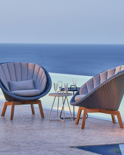 Peacock lounge chair | Including kisses