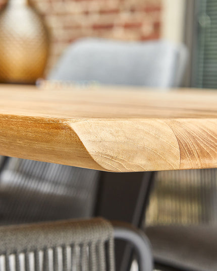 Palermo Tuint table | 3 sizes available | 2 frame colors