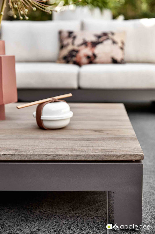Sticks and More Lounge | Coffee table 87x87